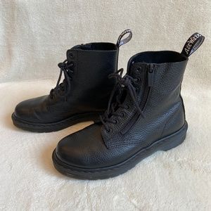 Dr. Doc Martens Pascal Zip Boot - Black 8